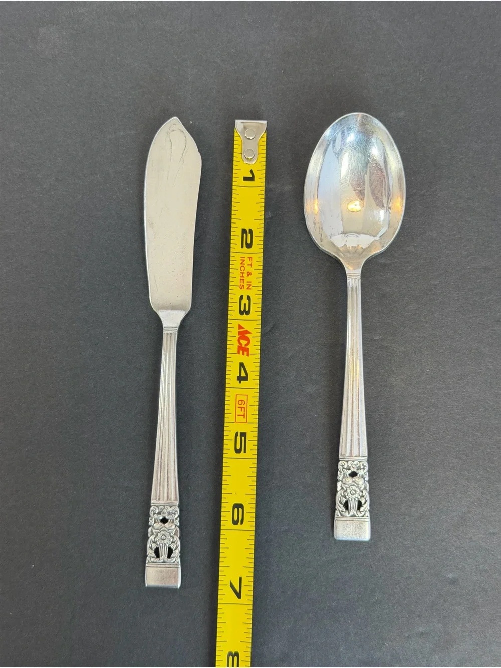Oneida Community Coronation 1936 Sugar Spoon & Master Butter Knife Silverplate